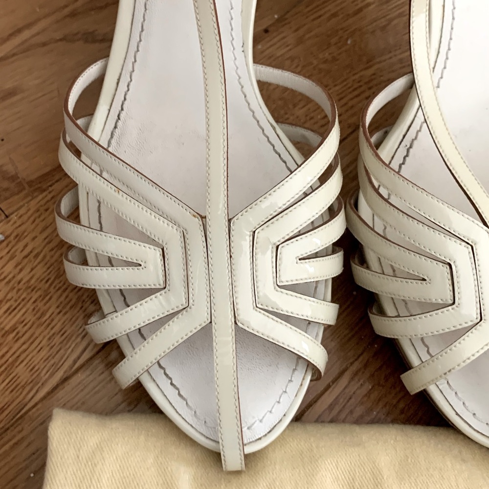 EUC Women's Louis Vuitton Leather Horizon High Heeled Sandals in White - Picture 5 of 8